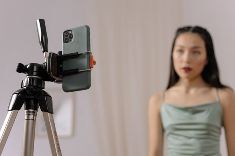 complete overview of tomoson influencers