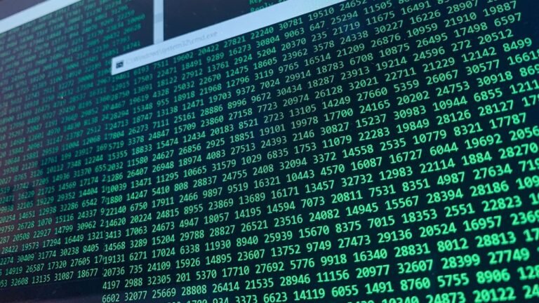 random alphanumeric string sequence identifier